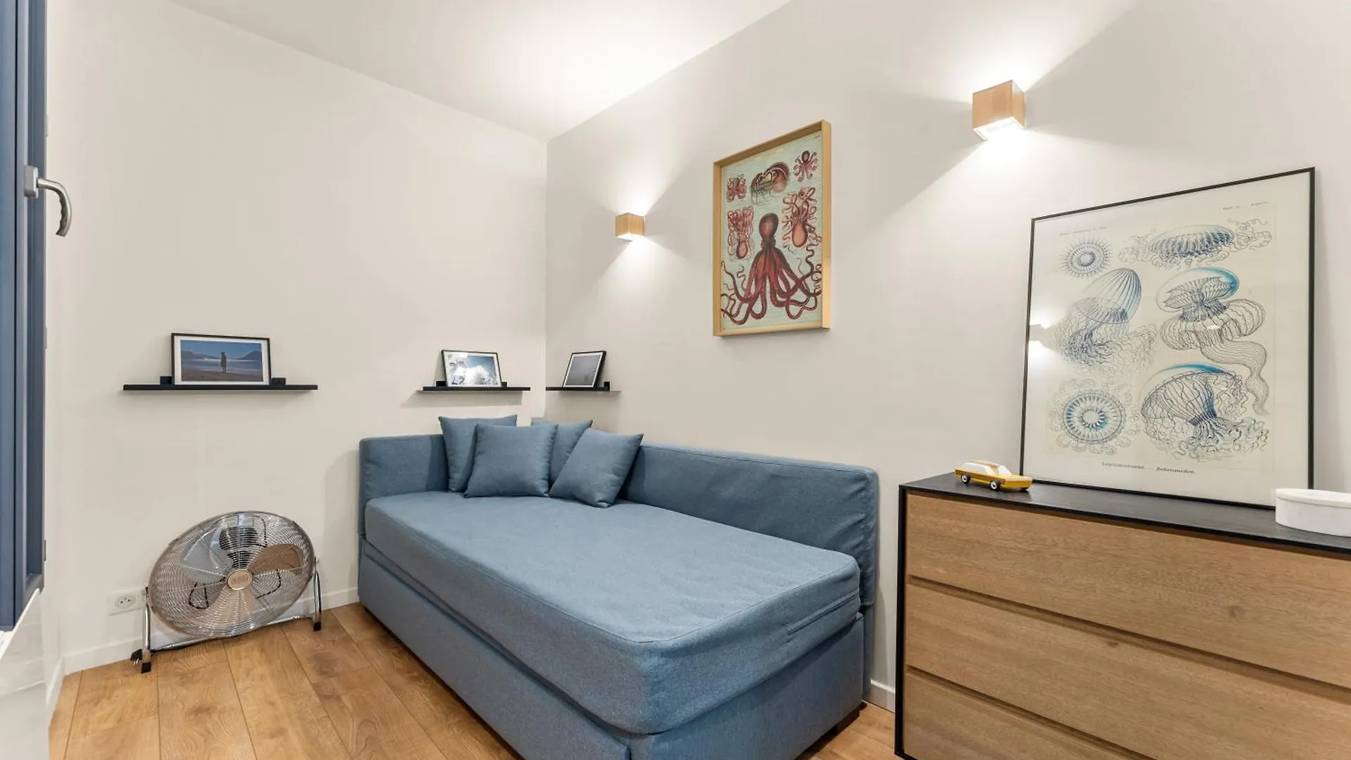 Francs-Bourgeois Apartment Paris 0*,  France